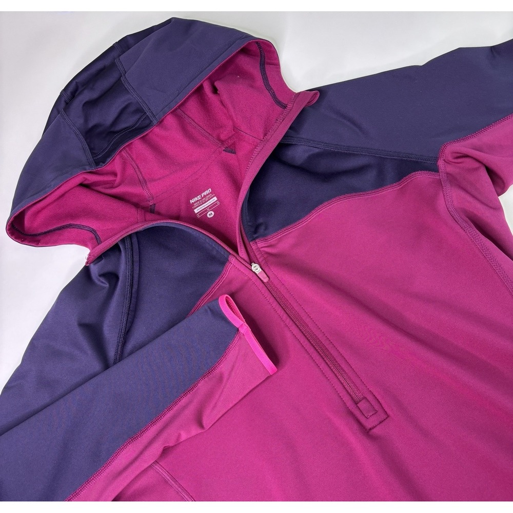 Nike‎ Pro Dri-fit Women's Size Medium Long Sleeve Purple Pullover Half Zip Hood